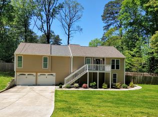2730 Georgian Ct, Marietta, GA 30068