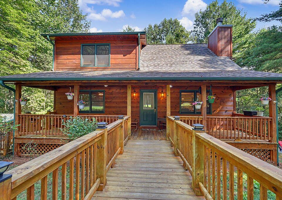 1st image of 2824 Pat Colwell Rd