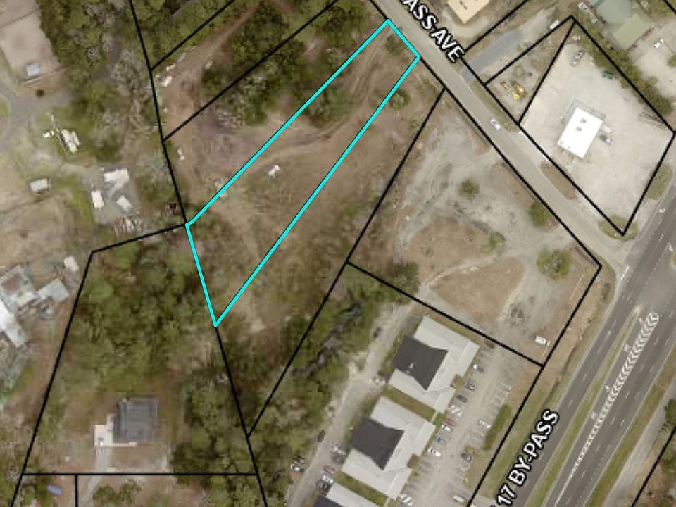 1st image of 739 Pendergrass Ave.