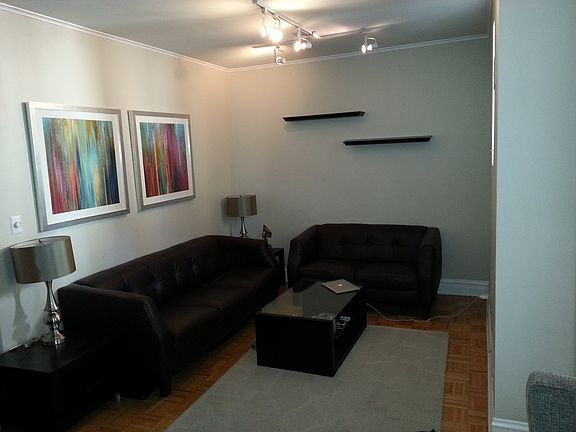 3rd image of 2118 N Seminary Ave #Coach