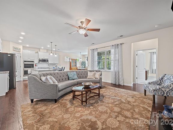 3rd image of 1609 Tranquility Blvd
