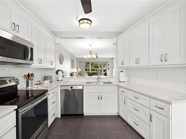 9022 Michael Cir #3 — Photo 11