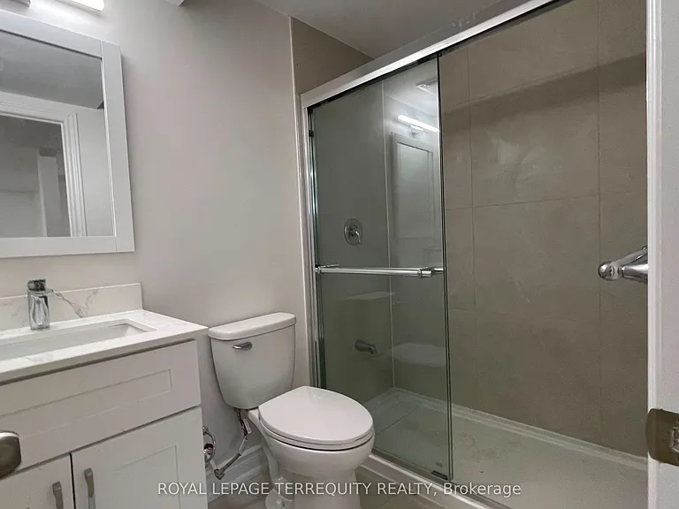 138 Cranston Ave — Photo 8
