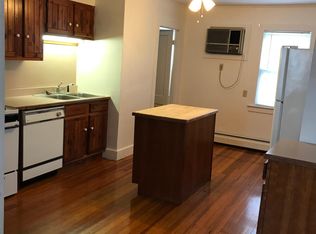 14 Columbia St, South Kingstown, RI 02879