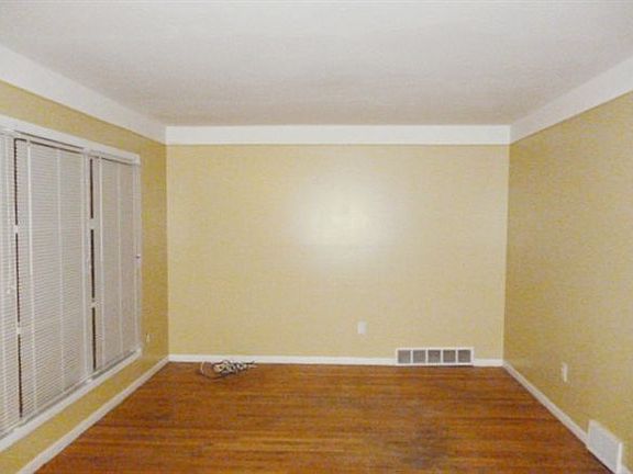 Salem Living Room