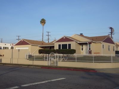 10652 S Manhattan Pl, Los Angeles, CA, 90047