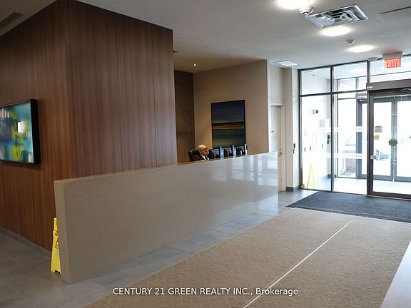 3rd image of 260 Sackville St W #515