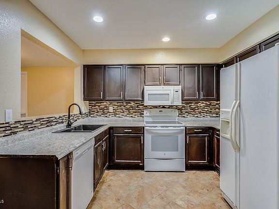 2nd image of 8620 W Golden Ln