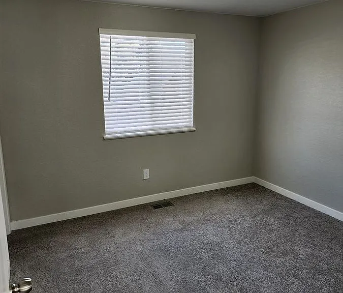 16307 E Brunswick Pl — Photo 5