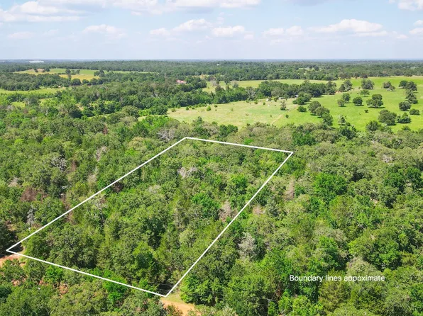 Cedar Dr, Caldwell, TX 77836