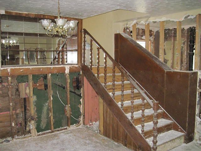 2nd image of 421 17th St NW