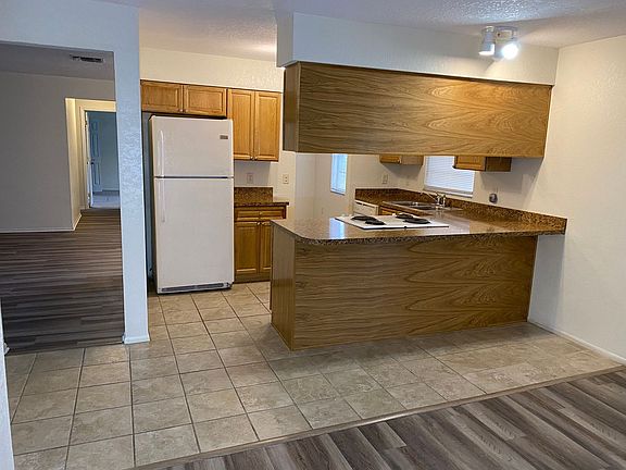 3rd image of 2060 Newmark Dr