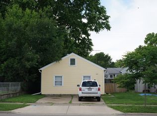 1706 E Ave S, La Crosse, WI 54601
