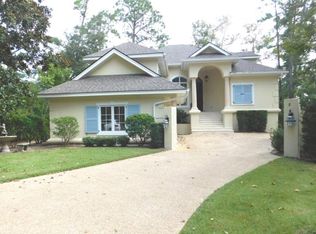 8 Berkshire Ct, Hilton Head Island, SC 29928
