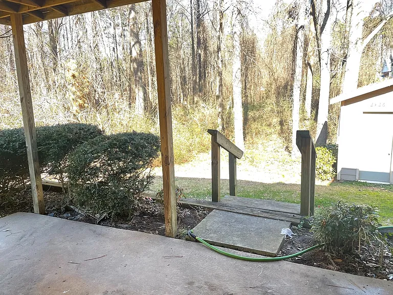 2526 Sweetridge Ct — Photo 8
