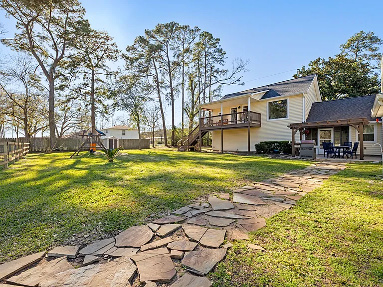 9123 Kerr Dr — Photo 69