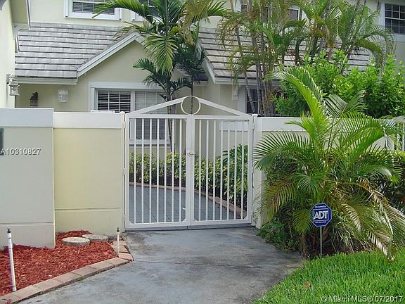 3rd image of 9905 NW 49th Ter