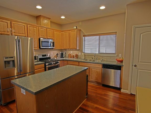 2nd image of 18920 SE 40th St