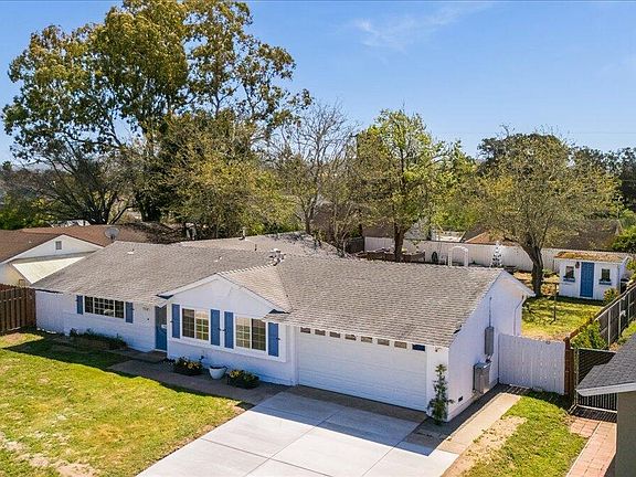 4th image of 758 Stansbury Dr