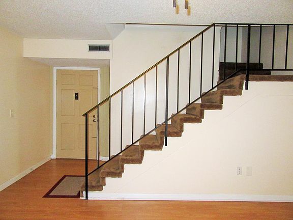 2nd image of 14412 Reuter Strasse Cir