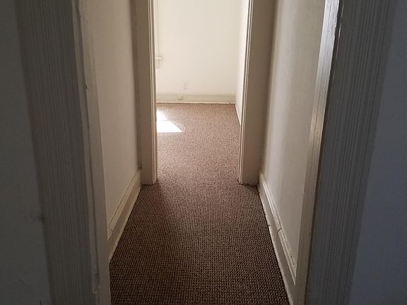 5th image of 1936 N Farwell Ave APT 3