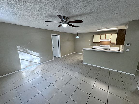 4th image of 629 Dory Ln Unit 202