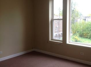 1300 W 64th St APT 2, Chicago, IL 60636