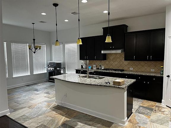 3rd image of 10303 Texas Sage Way