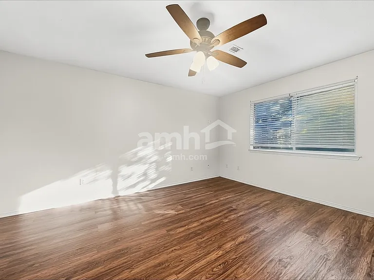 7022 Flaxford Trl — Photo 9