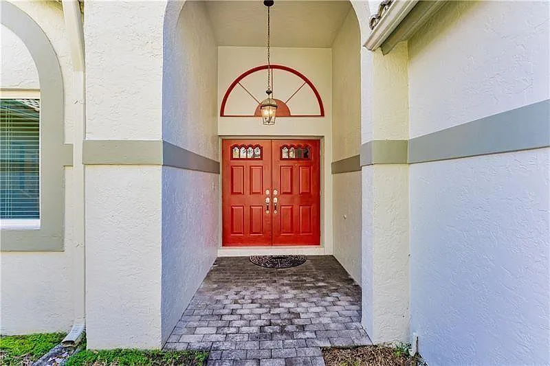 Building Photo - 7200 SW 20th St