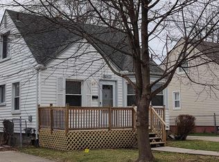 22477 Normandy Ave, Eastpointe, MI 48021