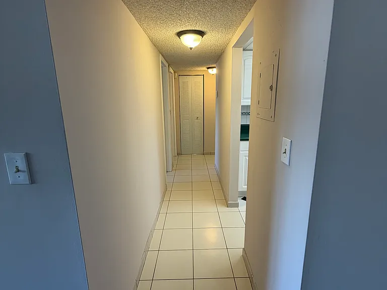 2690 SW 22nd Ave #301 — Photo 3