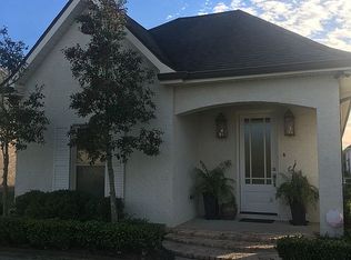 208 Rue Christe, Houma, LA 70360