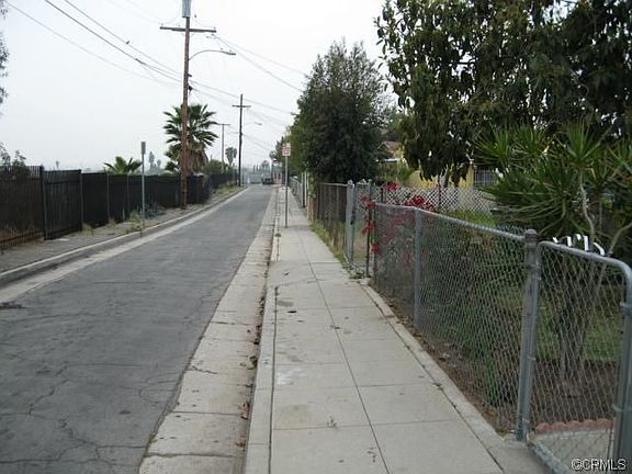2nd image of 445 S Herbert Ave