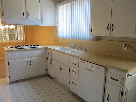 4th image of 24136 Mobile St