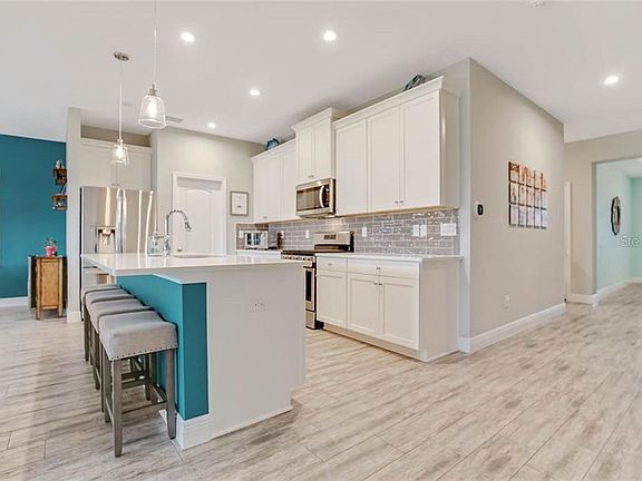 3rd image of 5419 Silver Sun Dr