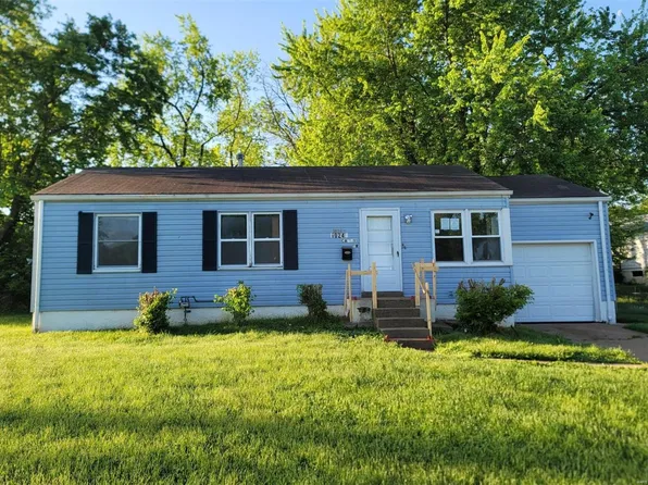 10247 Cabot Dr, Saint Louis, MO 63137