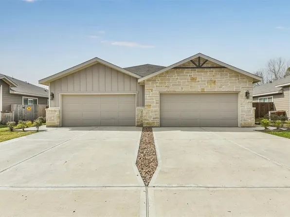 633-637 Blackland Dr, Venus, TX 76084