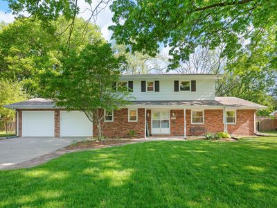 1781 Hacienda Dr, Stevensville, MI, 49127