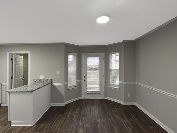 4th image of 1324 Sun Way