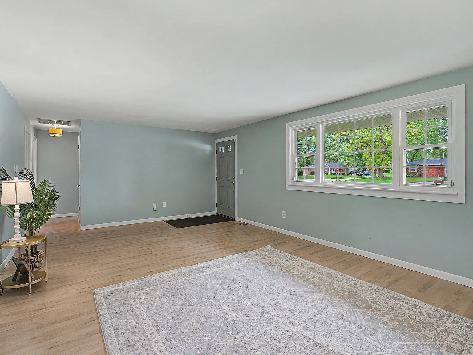 2 bed, 1206 sqft, $2,200 — Photo 4