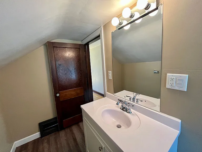 508 N Cherry Ave — Photo 20
