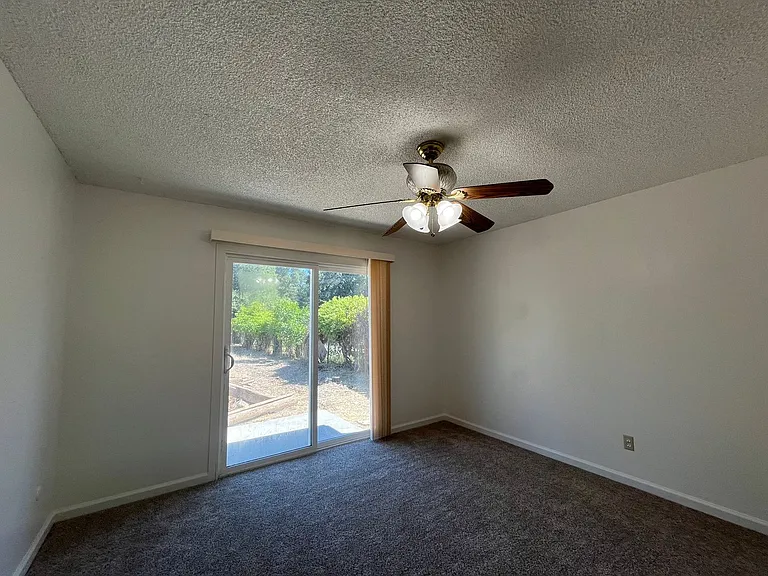 8890 Arcade Rd — Photo 15