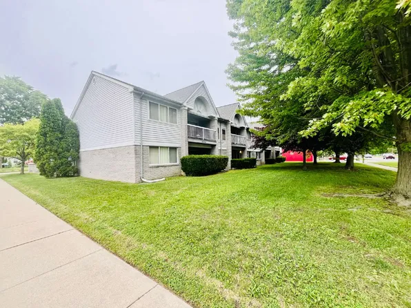 15331 E Ten Mile Rd APT 2, Eastpointe, MI 48021