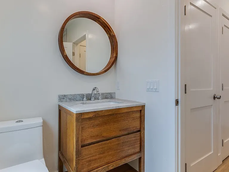 10385 Ilona Ave — Photo 20