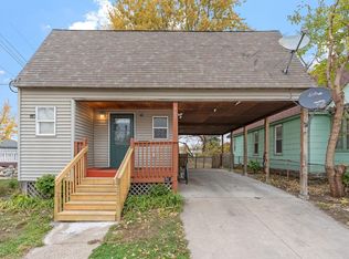 463 Topping St, Saint Paul, MN 55117