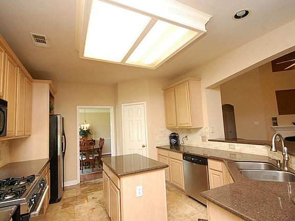 3rd image of 3214 Bodine Dr