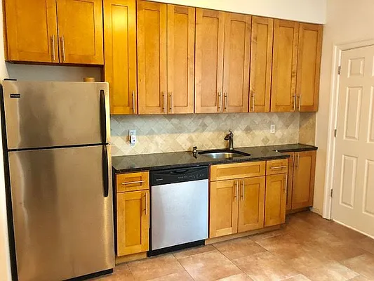 Rented by Compass | media 8