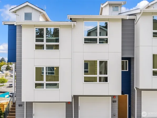 12012 17th Place S #B, Burien, WA 98168