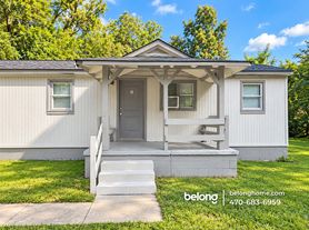 824 Winston Rd